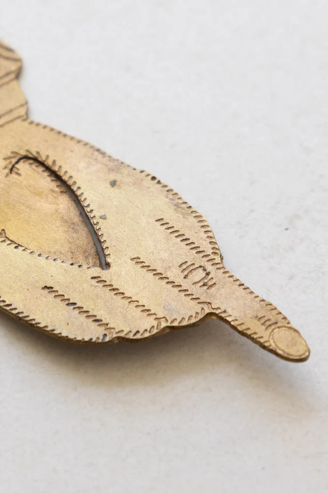 Antiqued-Effect Bookmark Hand - Image 4