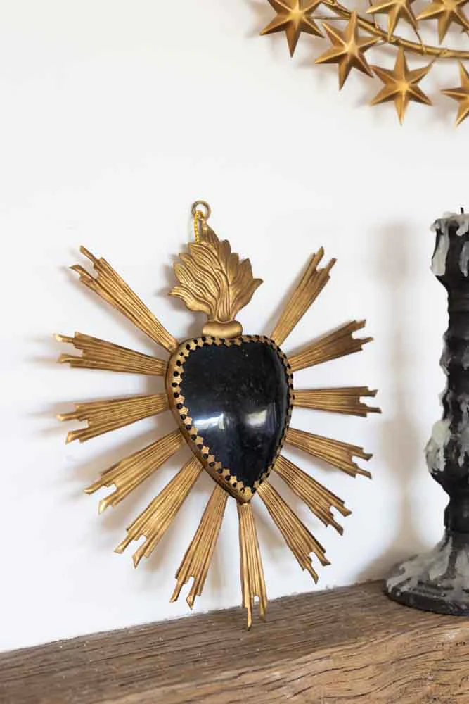 Black & Gold Sacred Heart Hanging Ornament - Image 4