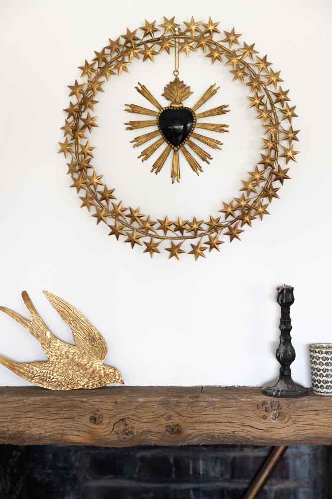 Black & Gold Sacred Heart Hanging Ornament - Image 7