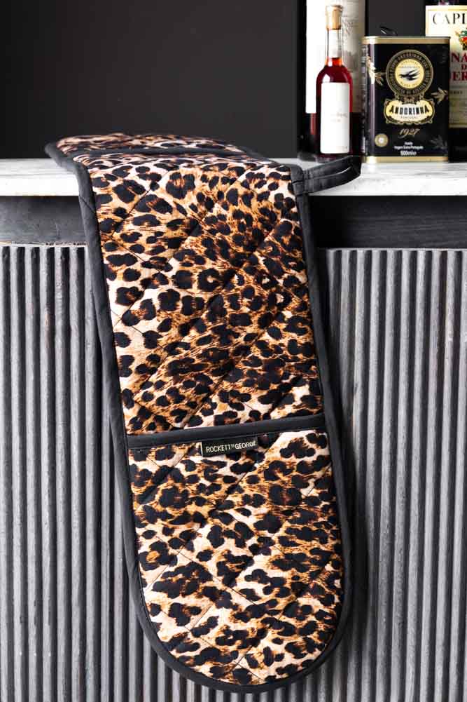 Luxury Leopard Print Oven Gloves - Image 10