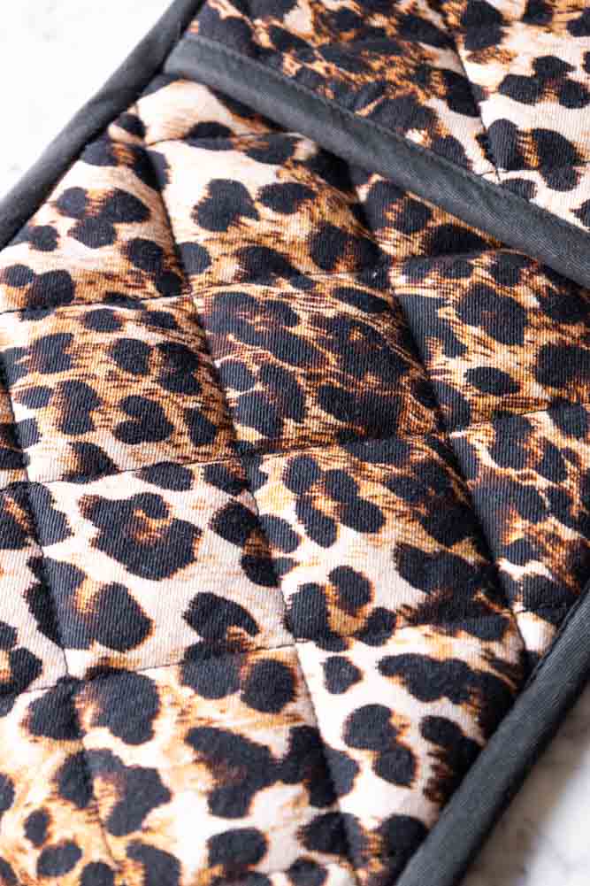 Luxury Leopard Print Oven Gloves - Image 11