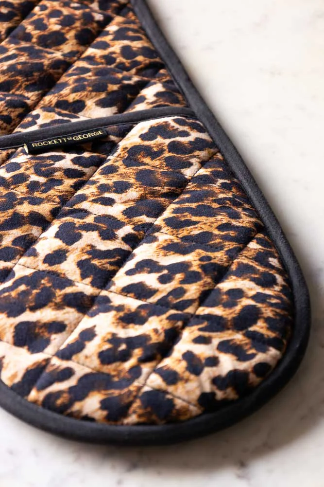Luxury Leopard Print Oven Gloves - Image 12
