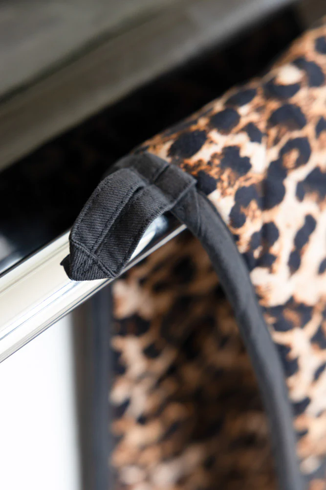 Luxury Leopard Print Oven Gloves - Image 6