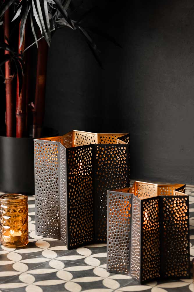 Set Of 2 Black & Gold Star Lanterns - Image 3