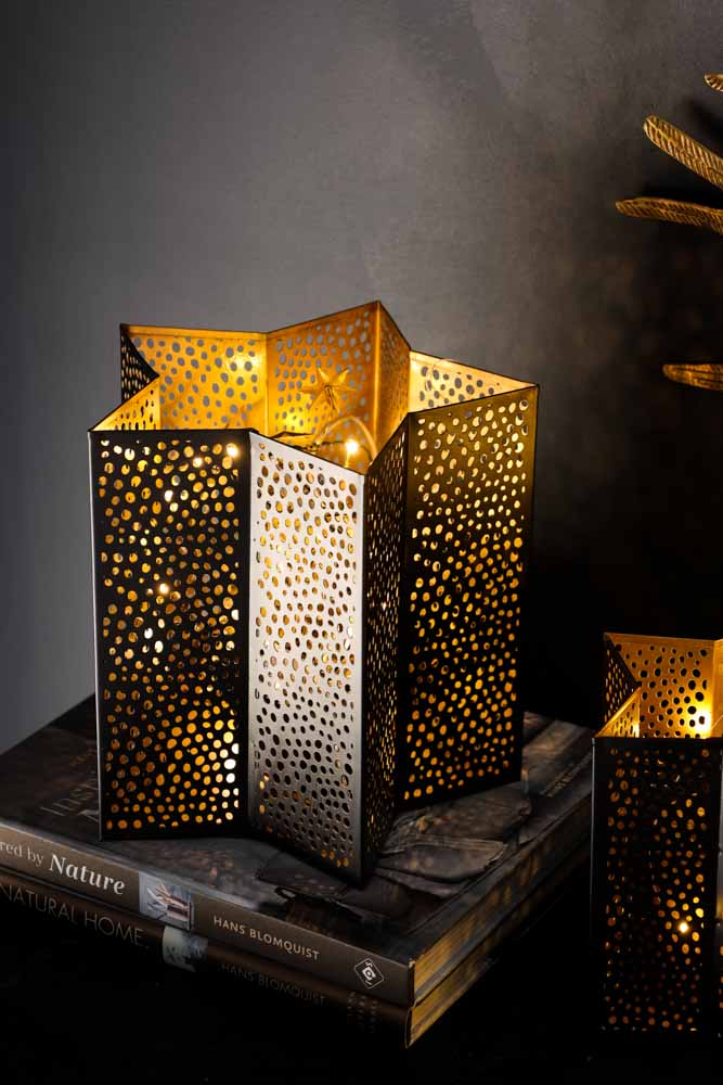 Set Of 2 Black & Gold Star Lanterns - Image 8