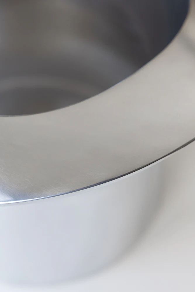 Silver Top Hat Wine Cooler - Image 4